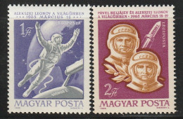 HONGRIE - Poste Aérienne N°270/1 ** (1965) Voskhod II - Ongebruikt
