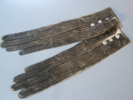 Ancienne Paire De Gants Femme En Cuir Vers 1900 - Sonstige & Ohne Zuordnung