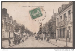 62 -LAVENTIE-(LA VENTIE Sur La Carte) Rue Des Clinques Et Mairie--attelage-animé - Laventie