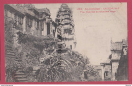 CAMBODGE-- ANGKOR-WAT--Tour Sud-Est Du Troisieme Etage - Cambodge