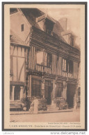 27 -LES ANDELYS--Hostellerie Du Grand Cerf--Façade XVI° Siècle--cpsm Pf - Les Andelys