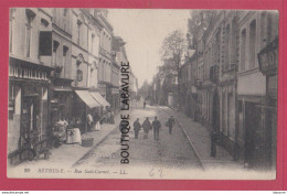 62 - BETHUNE -Rue Sadi Carnot--commerces---animé - Bethune