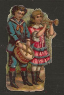 Découpis Gaufrée Enfant Jouant De La Musique Année 1900 - Enfants