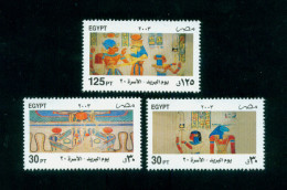EGYPT / 2003 / POST DAY / MURAL DRAWINGS FROM PHARAONIC TOMBS ( 20TH DYNASTY ) / MNH / VF - Unused Stamps