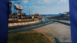 CPSM LE MANS SARTHE CIRCUIT DES 24 HEURES  AUTO VOITURE SPORT VUE D ENSEMBLE DES TRIBUNES ET STANDS DE RAVITAILLEMENT - Le Mans