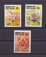 WALLIS ET FUTUNA 1979 TIMBRE N°238/40 NEUF** FLEURS - Ongebruikt