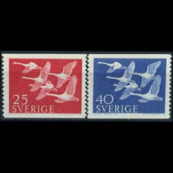 SWEDEN 1956 - Scott# 492-3 Whooper Swans Set Of 2 LH - Ongebruikt