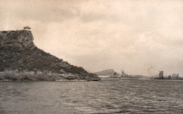 Curaçao (Antilles Néerlandaises) Bateau De Guerre Sortant De La Baie De Willemstad - Curaçao