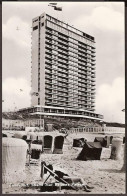 Zandvoort - Strand Met Bouwes Palace - 1970 - Zandvoort