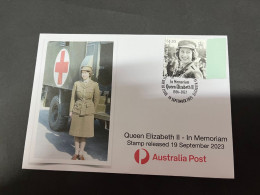 (18-9-2023) Queen ElizabethII In Memoriam (special Cover) [Red Cross Nurse WWII] (released Date Is 19 September 2023) - Lettres & Documents