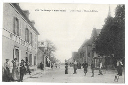 CPA 18 THAUMIERS Grande Rue Et Place De L' Eglise (HOTEL DE LA BOULE D'OR) - Thaumiers