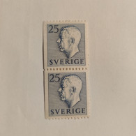 Deux Timbres Suédois De 1954, Roi Gustaf VI 25 Couronne - Unused Stamps