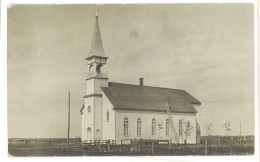 RIVIERE QUI BARRE - Carte Photo Représentant L' Eglise (125117) - Autres & Non Classés