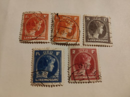 Lot Timbres Luxembourg Grande Duchesse Charlotte - 1944 Charlotte Right-hand Side