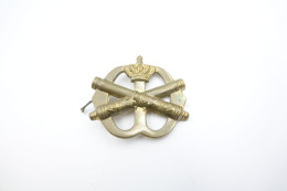 Militaria - INSIGNIA : Cap Badge : Regiment Artillerie - Nederland - Baret Embleem - Otros & Sin Clasificación