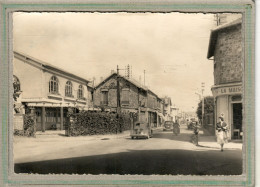 CPSM Dentelée (95) BEAUCHAMP - Aspect De L'avenue De La Gare En 1950 - Renault 4 CV Et Citroën 15 CV - Beauchamp