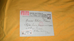 ENVELOPPE ANCIENNE DE 1933../ UNION NATIONALE...RECOMMANDE R N°240 T GALATA ISTANBUL POUR PARIS..CACHETS + TIMBRES X3 - Lettres & Documents