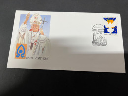 30-9-2023 (2 U 34) Australia FDC - 1986 - Pope John Paul II Visit To Australia (Canberra P/m) - Andere & Zonder Classificatie