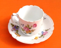 Tasse / Soucoupe à Café Porcelaine Blanche Décor Floral - Other & Unclassified