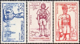 Détail De La Série Défense De L'Empire * Inde N° 123 à 125 Costumes Militaires - 1941 Défense De L'Empire