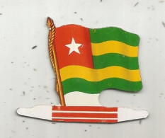 Plaque En Tole, Africorama, Drapeaux Africains , Petit-Exquis, L'Alsacienne Biscuits, Ce Drapeau Tient Debout, TOGO - Plaques En Tôle (après 1960)