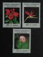 1962 TURQUIE Y&T N° 1618 à 1620 ** - FLEURS DIVERSES - Ungebraucht