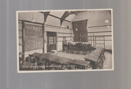 Royaume-Uni -   Pays De Galles - Cardiff - Canton Secondary School For Boys   - The Art Room - Glamorgan