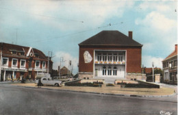 59 - VIEUX CONDE - Place De La Mairie (CPSM 9X14) - Vieux Conde