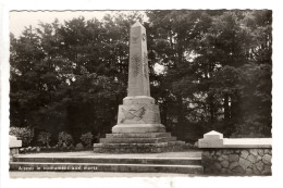 Aiseau Le Monument Aux Morts - Aiseau-Presles