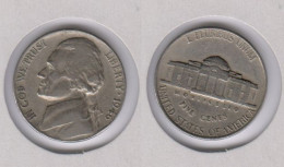 Etats Unis  Five Cents 1946 ; 5c  ; USA - 1938-…: Jefferson