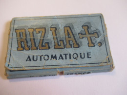 Carnet Ancien De Papier à Cigarette/RIZ La + / Bleu/Automatique/LACROIX Fils /Angoulême/vers 1950-1970 CIG91 - Andere & Zonder Classificatie