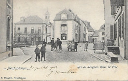 BELGIQUE - 1903 -  NEUFCHATEAU -  RUE DE LONGLIER- HOTEL DES ARDENNES - HOTEL DE VILLE - Neufchateau