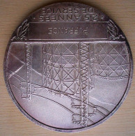 D3-500 Médaille Bronze Gris Electricité Et Gaz De France ,signée Henry Dropsy P.France 25 Années De Service - Personen