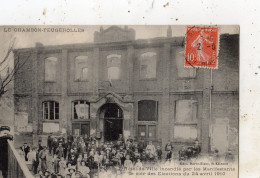 LE CHAMBON-FEUGEROLLES L'HOTEL DE VILLE INCENDIE PAR LES MANIFESTANTS LE SOIR DES ELECTIONS DU 24 AVRIL 1910 - Le Chambon Feugerolles