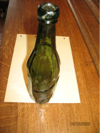 Ancienne Bouteille En Verre De La " Société Des Eaux De Liège " Téléphone 465 - Eau Gazeuse 25 Cl - Soda