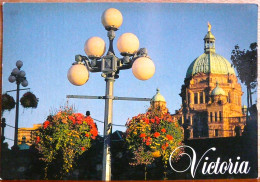 VICTORIA B.C. ANTIQUE LAMPOSTS PHOTO RICK O'NEIL GRAND FORMAT - Victoria