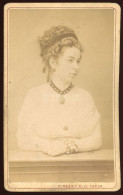 SZLIÁCS / BESZTERCEBÁNYA 1875. Ca. Kinszky : Hölgy Visit Fotó - Oud (voor 1900)