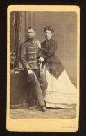 POZSONY 1865. Ca. Kozics : Házaspár,  Visit Fotó - Oud (voor 1900)