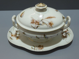 -BELLE ANCIENNE SAUCIERE PORCELAINE WENDER Fils Angoulême Déco Table Vitrine   E - Autres & Non Classés