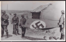 SS-Panzer-Grenadier-Regiment "Der Führer" DR Auf Kurzer Rast Rußland 1941 Orig. Foto In AK-Größe - Non Classés