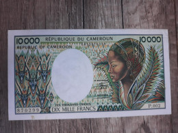 CAMEROON 10000 FRANCS 1984 P 23 USED USADO XF+++ - Kamerun