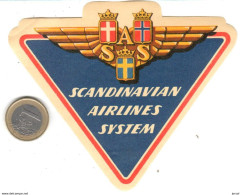 ETIQUETA DE AVION  - SCANDINAVIAN AIRLINES SYSTEM  (SAS) - Aufklebschilder Und Gepäckbeschriftung