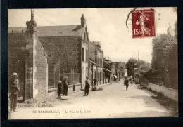 61 LE MERLERAULT - LA RUE DE LA GARE - RCPA 17 - Le Merlerault