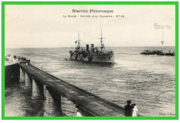 " BOUCAU"-BIARRITZ  PITTORESQUE-La Barre-Entrée D'un Croiseur (recto Verso) - Boucau