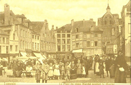 Belgique - Brabant Flamand - Leuven - Louvain - Place Du Vieux Marché Pendant Le Marché - Leuven