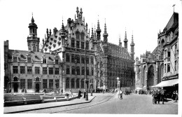 Belgique - Brabant Flamand - Leuven - Louvain - Banque Nationale - Hôtel De Ville Et Place Foch - Leuven