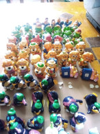 Lot De 96 Figurines Kinder Ferrero Des Années 90 - Sets