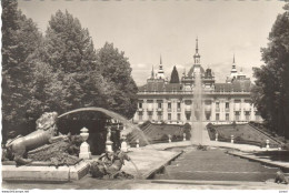 POSTAL    SEGOVIA  -ESPAÑA  -LA GRANJA DE SAN ILDEFONSO-PALACIO DESDE EL TEMPLETE DE LAS TRES GRACIAS - Other & Unclassified