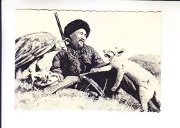 CENTRAL ASIA KYRGYZSTAN THIAN-CHAN HUNTER WITH ROYAL EAGLE AND THEIR PREY ( FOX ) - Kirghizistan