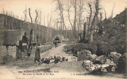 Plouha * La Vallée Verte , Vue Prise Au Moulin De La Baye * Villageois - Plouha